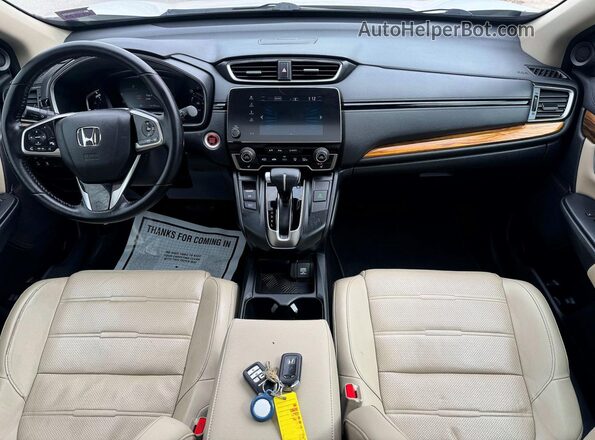 2HKRW2H85JH602943 2018 HONDA CR-V White 