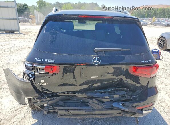 W1N4M4HB2NW259993 2022 MERCEDES-BENZ GLB-CLASS Черный Вид салона спереди