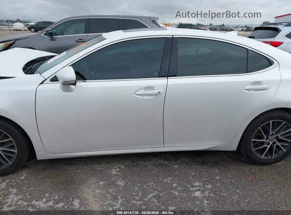 58ABK1GG0JU112677 2018 LEXUS ES 350 White 360 interior view