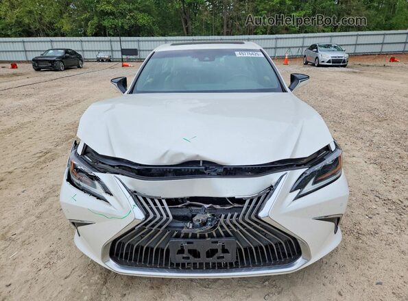 58ABZ1B18KU045729 2019 LEXUS ES White Widok z przodu