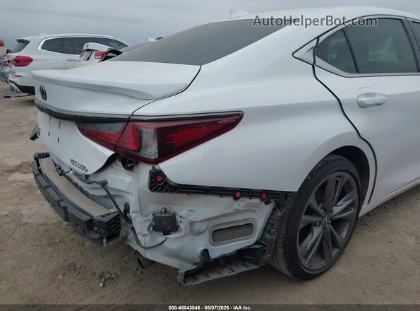 58ABZ1B1XKU051189 2019 LEXUS ES 350 White 