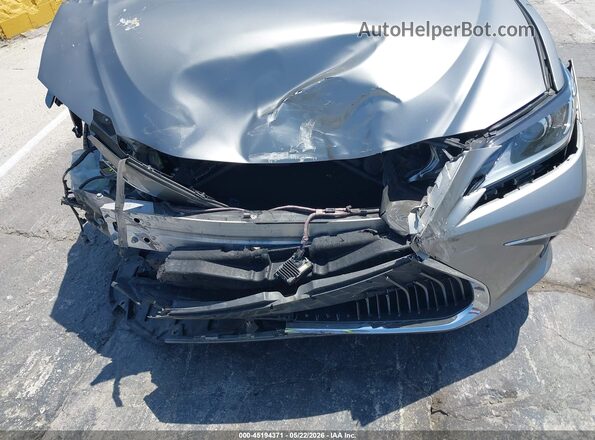 58ACA1C18MU002005 2021 LEXUS ES 300H Gray Front view