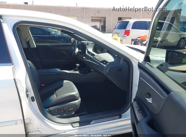 58ACA1C18MU002778 2021 LEXUS ES 300H White Front interior view