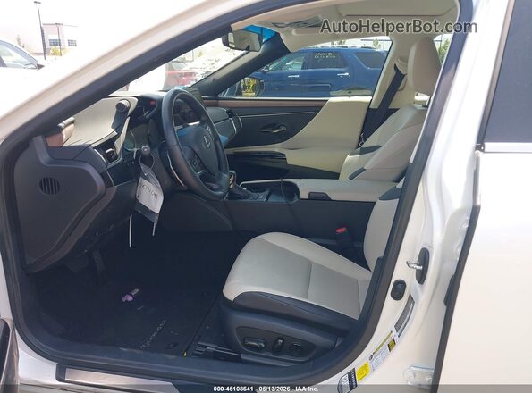 58ADA1C10SU059638 2025 LEXUS ES 300H White Front interior view