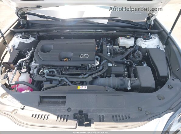 58ADA1C10SU059638 2025 LEXUS ES 300H White Rear view