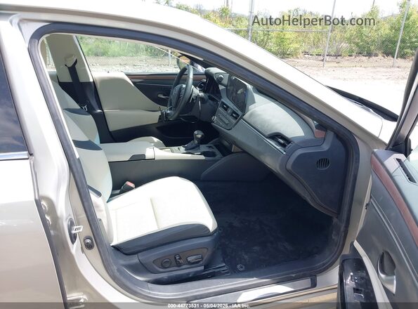 58ADA1C19PU036673 2023 LEXUS ES 300H Beige Front interior view