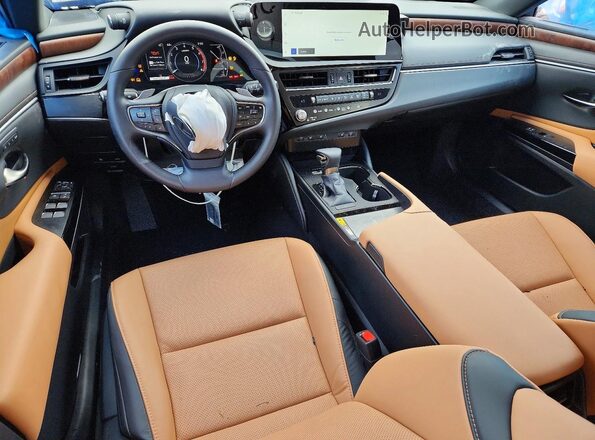 58ADZ1B10RU171408 2024 LEXUS ES Green Вид панелі приладів