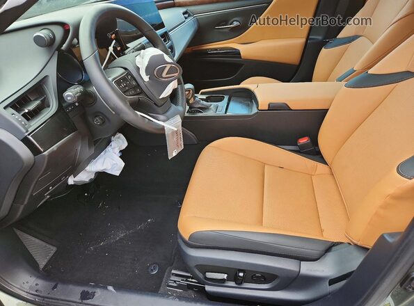 58ADZ1B10RU171408 2024 LEXUS ES Green Вид салону спереду