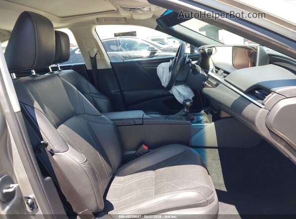 58AEZ1B13LU054451 2020 LEXUS ES 350 Silver Front interior view