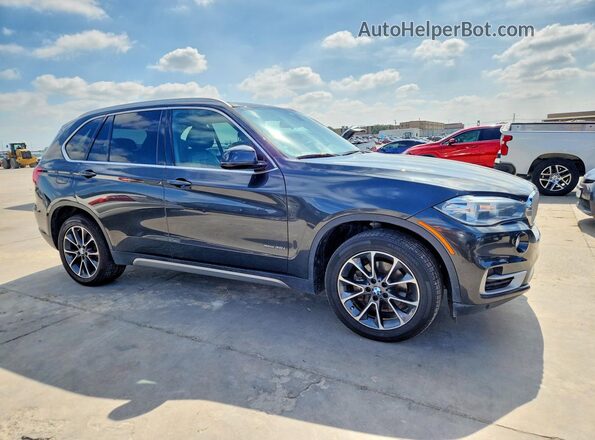 5UXKR0C54J0Y02637 2018 BMW X5 Gray 