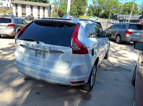 YV440MDJ6G2845538 2016 VOLVO XC60 White 