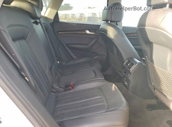 WA1ANAFY5J2150520 2018 AUDI Q5 White ძრავის განყოფილების ხედი