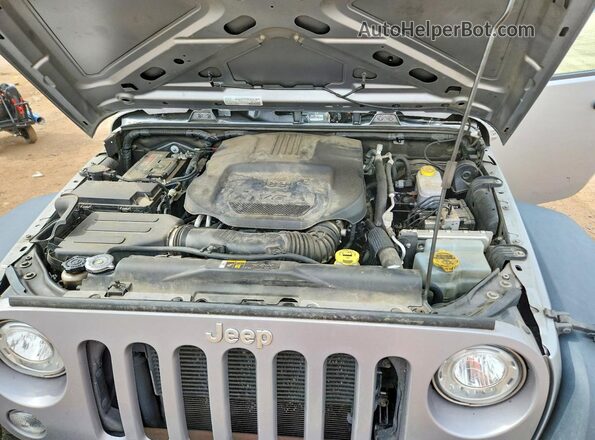 1C4AJWAG9JL829228 2018 JEEP WRANGLER Gray 