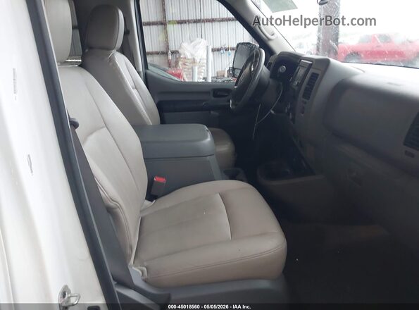 5BZAF0AA7KN853107 2019 NISSAN NV PASSENGER NV3500 HD White Vista interior delantera