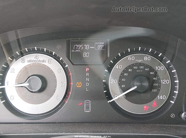 5FNRL5H36HB018171 2017 HONDA ODYSSEY White Widok tylnych siedzeń