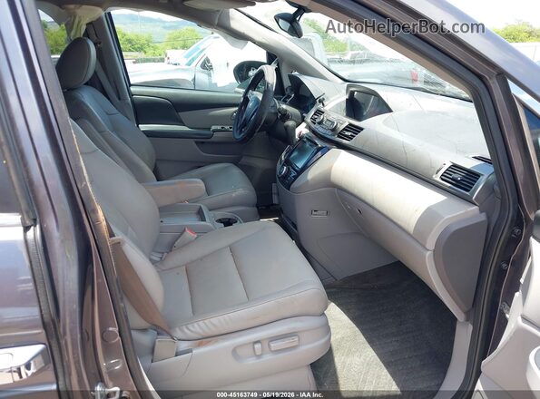 5FNRL5H60GB037128 2016 HONDA ODYSSEY Gray Вид салону спереду