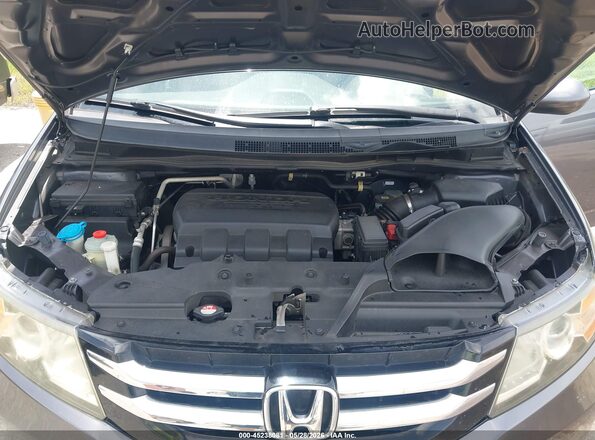 5FNRL5H67HB021476 2017 HONDA ODYSSEY Gray Rear view