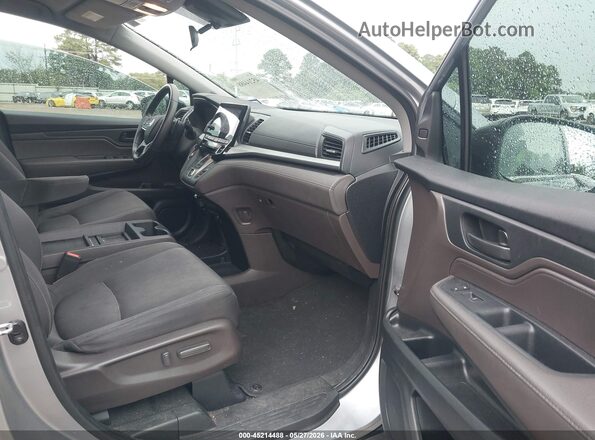 5FNRL6H55KB018354 2019 HONDA ODYSSEY Silver Вид салону спереду