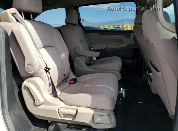 5FNRL6H5XJB106119 2018 HONDA ODYSSEY White Вид задньої частини салону