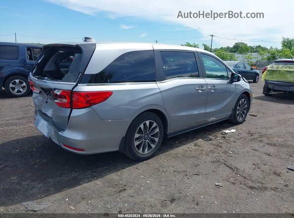 5FNRL6H6XPB071924 2023 HONDA ODYSSEY Silver Trasero derecho