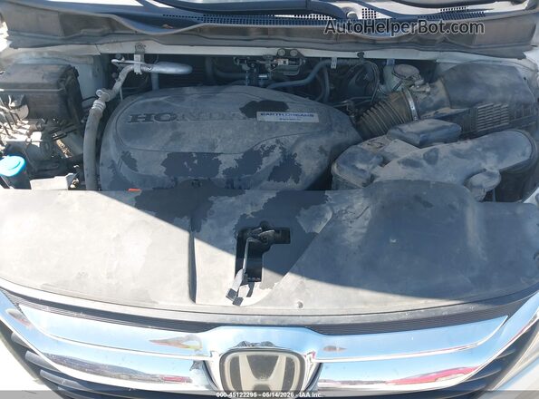5FNRL6H70JB001977 2018 HONDA ODYSSEY White Widok z tyłu