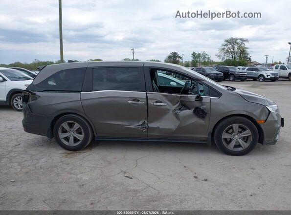 5FNRL6H71JB019047 2018 HONDA ODYSSEY Gray Vista interior trasera