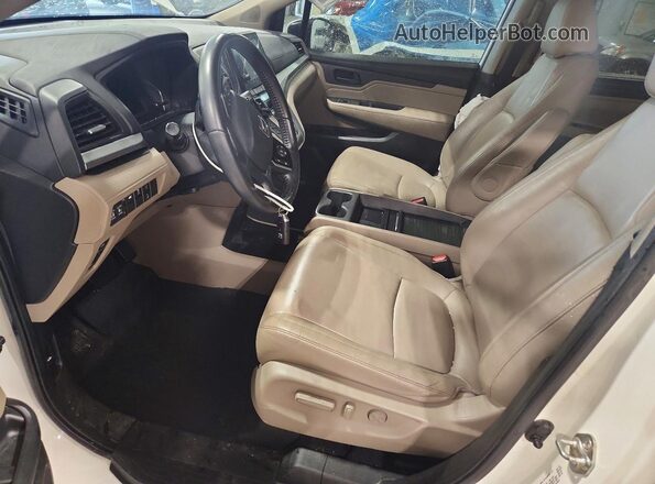 5FNRL6H73KB086055 2019 HONDA ODYSSEY White Вид салону спереду