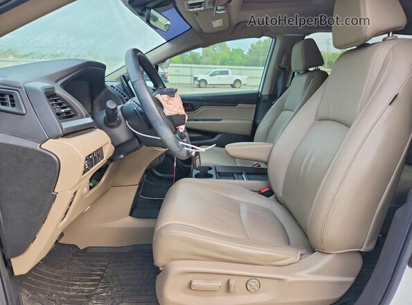 5FNRL6H73LB054353 2020 HONDA ODYSSEY White Widok wnętrza z przodu
