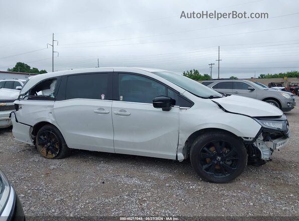 5FNRL6H74PB047210 2023 HONDA ODYSSEY White Սալոնի 360 աստիճան տեսք