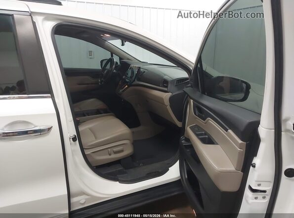 5FNRL6H75JB004647 2018 HONDA ODYSSEY White წინა სალონის ხედი