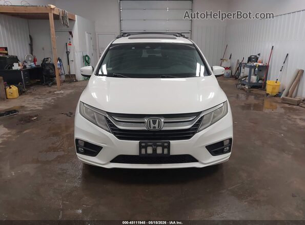 5FNRL6H75JB004647 2018 HONDA ODYSSEY White ხელსაწყოთა პანელის ხედი