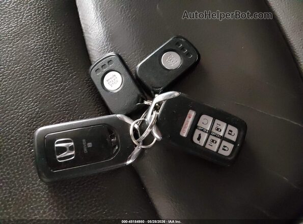 5FNRL6H75KB021692 2019 HONDA ODYSSEY White Առջևի վահանակի տեսք