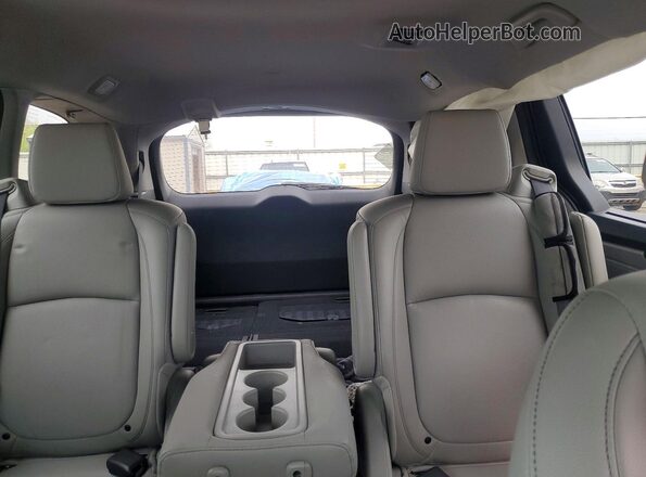 5FNRL6H75NB060786 2022 HONDA ODYSSEY Blue Rear seats view