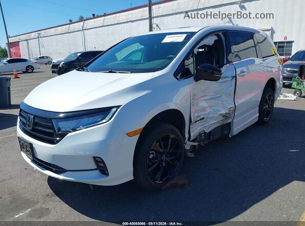 5FNRL6H75RB008872 2024 HONDA ODYSSEY White 