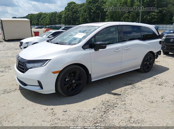 5FNRL6H75RB014820 2024 HONDA ODYSSEY White Front left