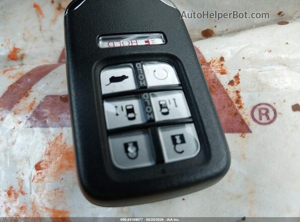 5FNRL6H75RB014820 2024 HONDA ODYSSEY White Dashboard view