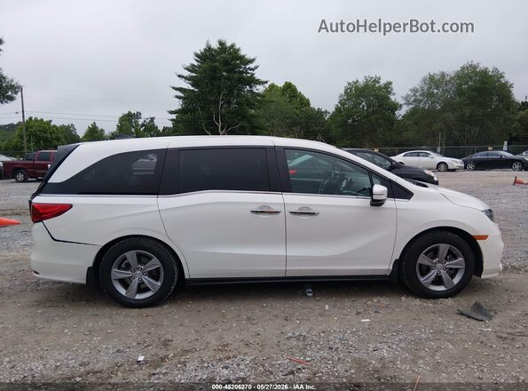 5FNRL6H79JB058792 2018 HONDA ODYSSEY White Սալոնի հետևի տեսք