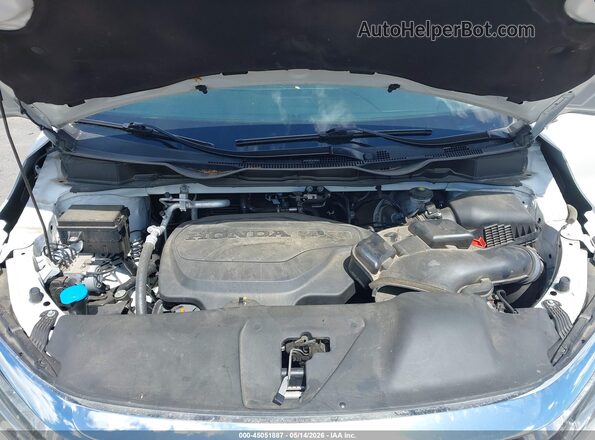 5FNRL6H79NB014121 2022 HONDA ODYSSEY Silver Rear view