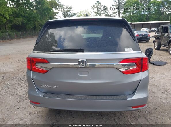 5FNRL6H7XJB046473 2018 HONDA ODYSSEY Silver 