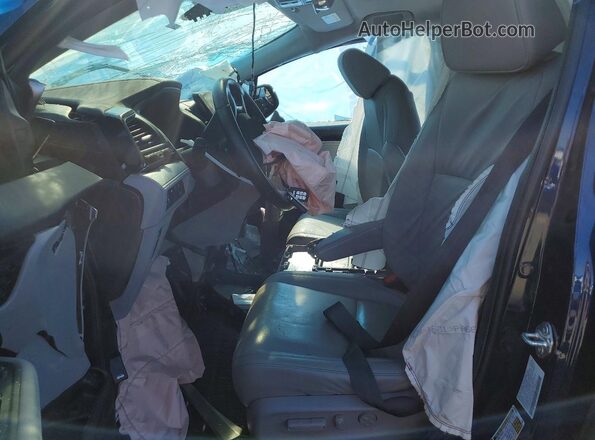 5FNRL6H81RB010997 2024 HONDA ODYSSEY Blue Вид салону спереду