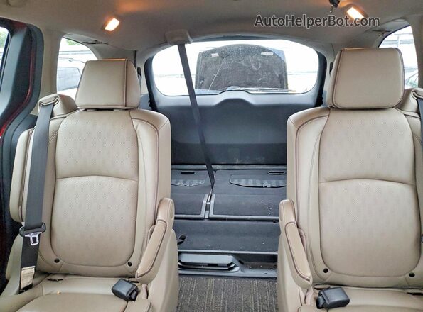 5FNRL6H91NB022778 2022 HONDA ODYSSEY Red Widok tylnych siedzeń