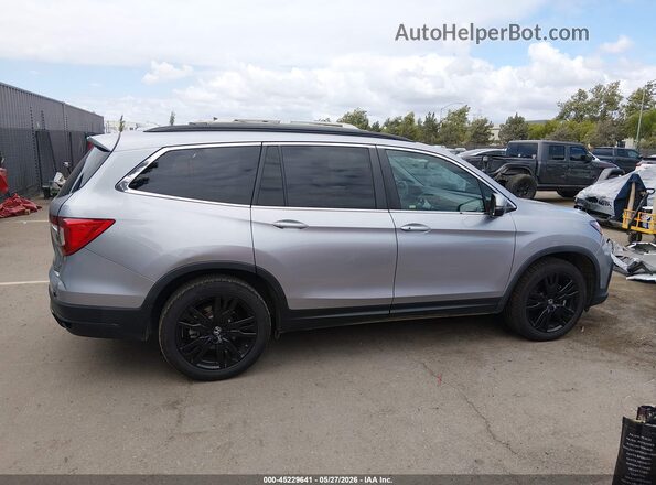 5FNYF5H27NB010957 2022 HONDA PILOT Silver Սալոնի հետևի տեսք