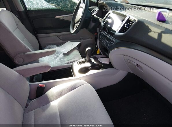 5FNYF5H33JB024888 2018 HONDA PILOT Черный Вид салона спереди