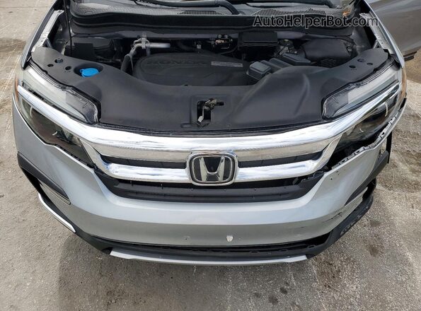 5FNYF5H38LB008964 2020 HONDA PILOT Silver Widok komory silnika