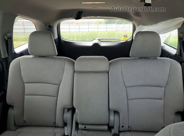 5FNYF5H38LB008964 2020 HONDA PILOT Silver Widok tylnych siedzeń