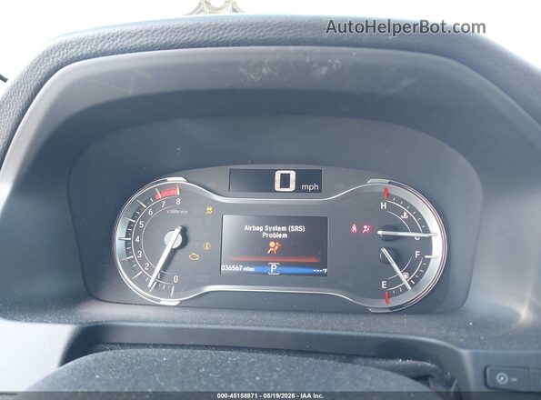 5FNYF5H51JB014975 2018 HONDA PILOT Gray Widok tylnych siedzeń