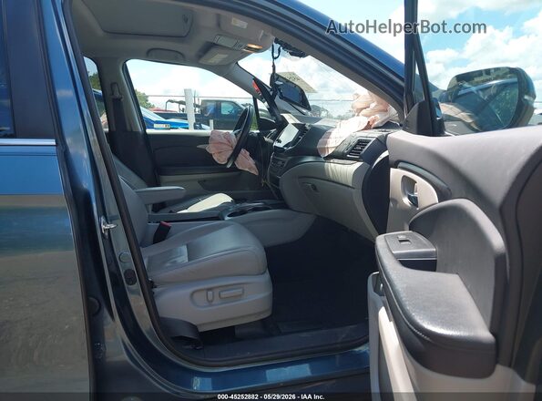 5FNYF5H51MB002684 2021 HONDA PILOT Blue Вид салону спереду