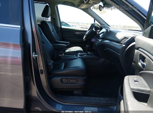 5FNYF5H56LB012660 2020 HONDA PILOT Gray Vista interior delantera