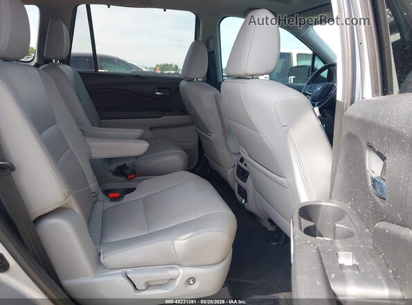 5FNYF5H64KB023101 2019 HONDA PILOT Silver Widok naklejki z numerem VIN