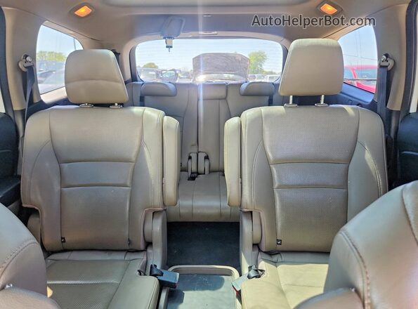 5FNYF6H02GB030833 2016 HONDA PILOT White 